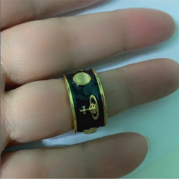 Vivienne Westwood gold and black enamel logo Ring - Picture 8 of 9
